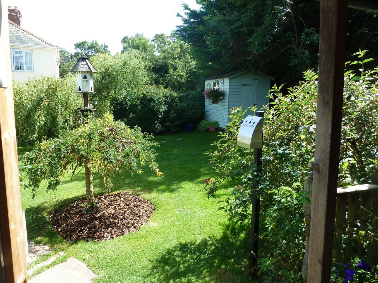 Hillside Self Catering Bed & Breakfast Salisbury Exterior photo